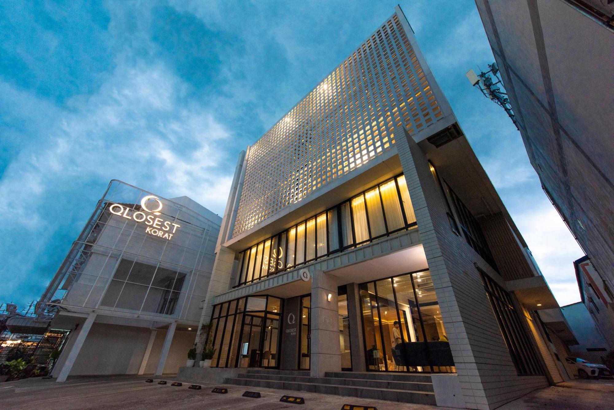 Qlosest Hotel Накхонратчасіма Екстер'єр фото